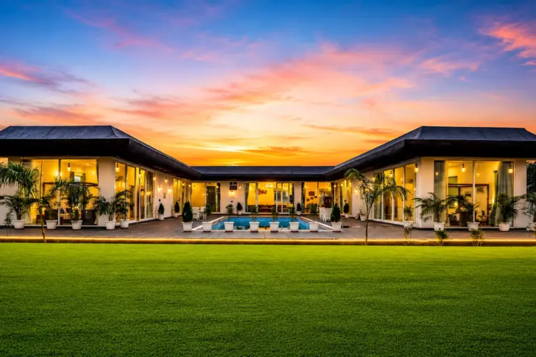 Kundan Villa